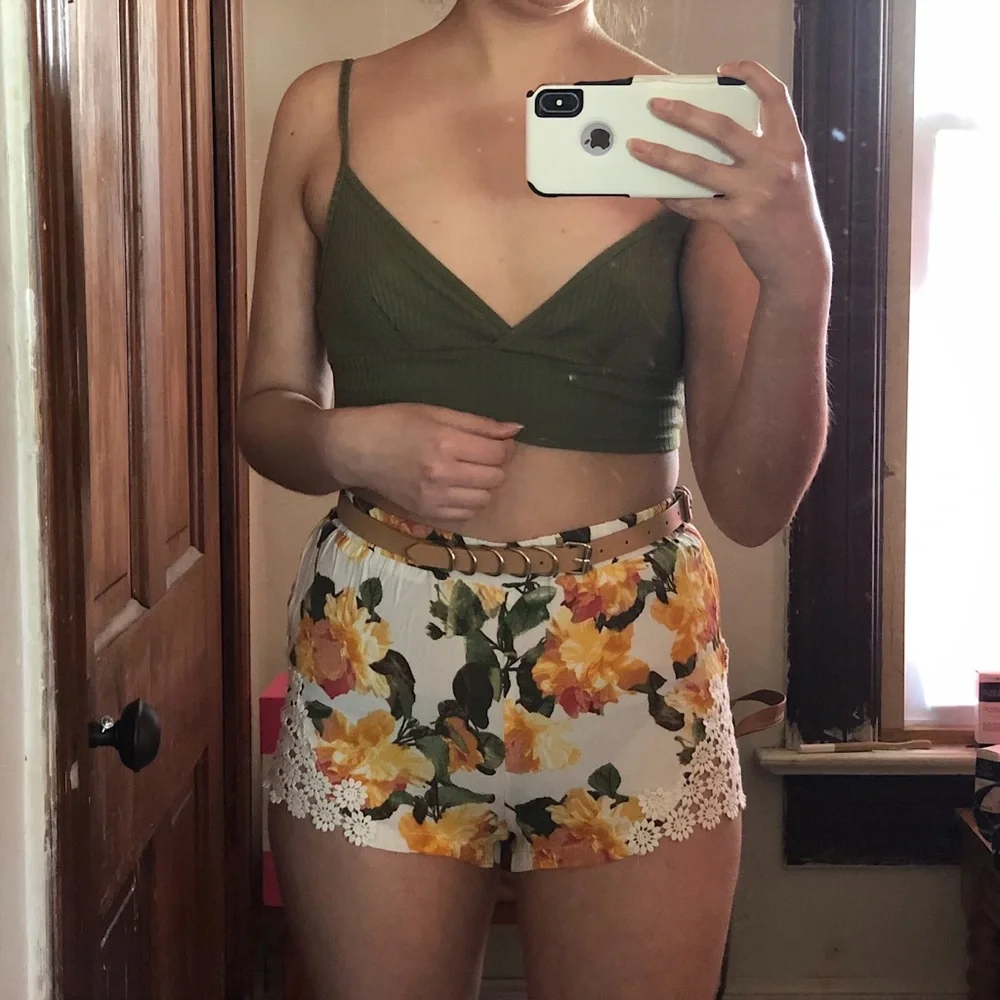 Army Green Ribbed Bralette Crop Top - Picture 2 of 2